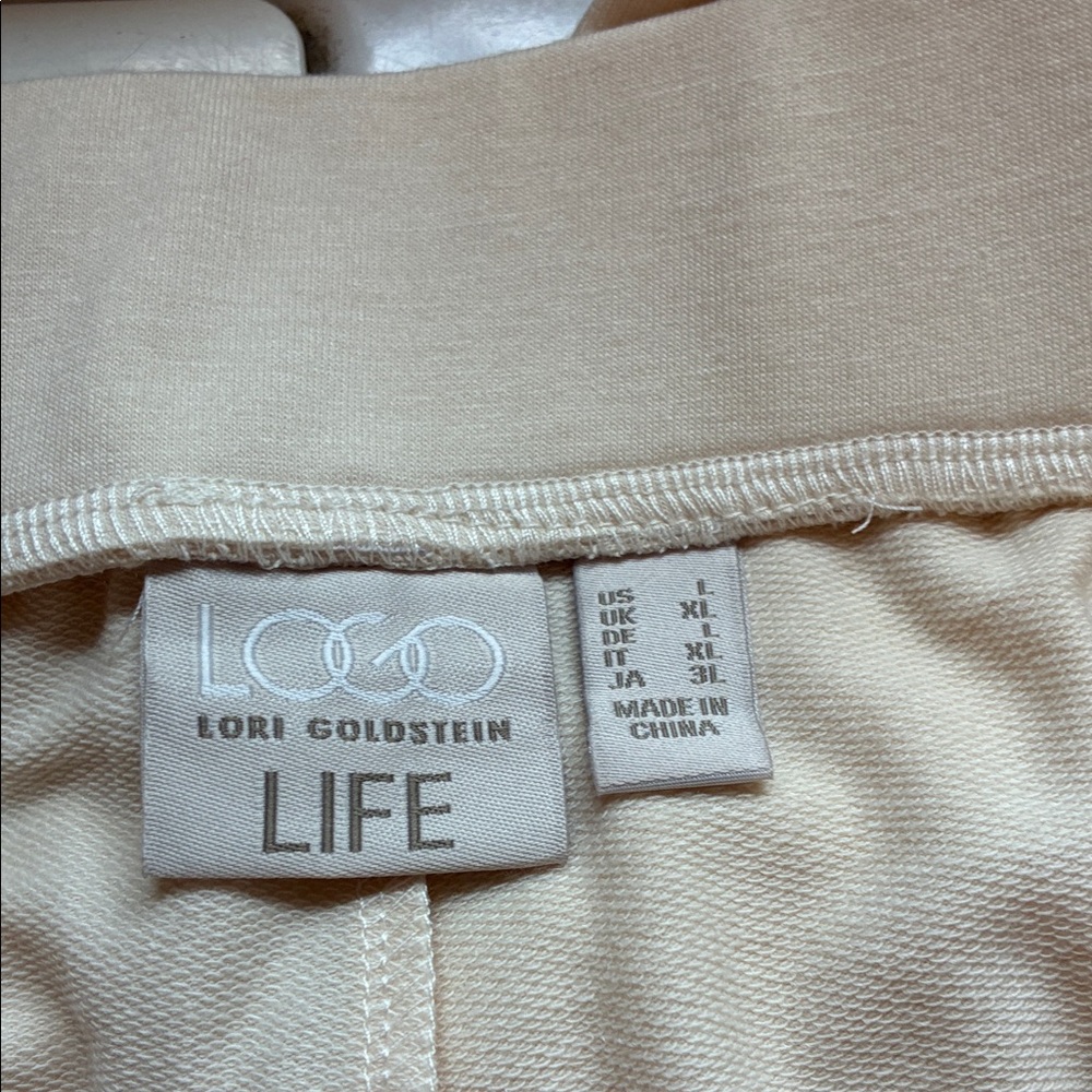 LOGO by Lori Goldstein Cream Floral Embroidered Lounge set - Picture 6 of 6